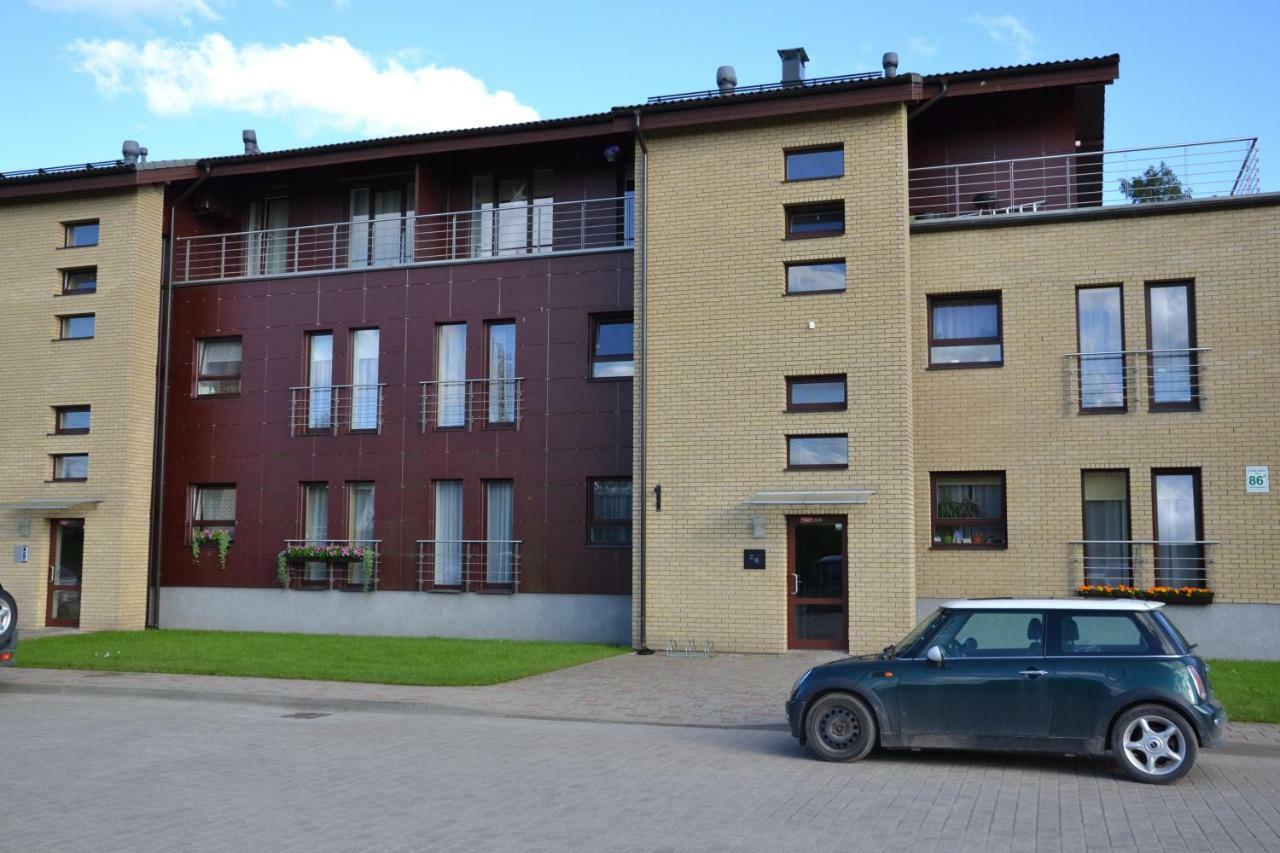 Strelnieku Apartment سيغولدَ المظهر الخارجي الصورة
